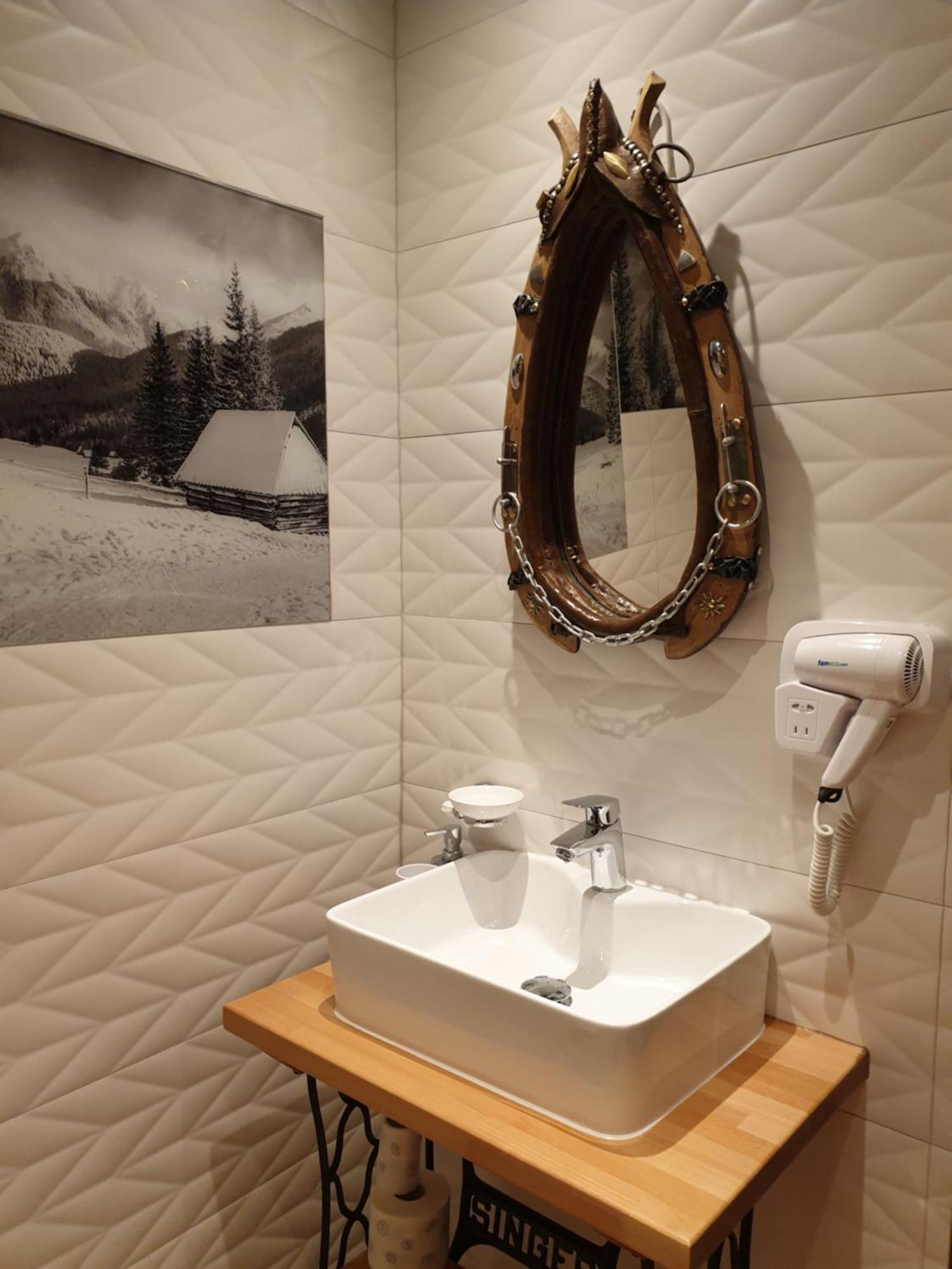Izba W Centrum Miasta Zakopane Rum bild
